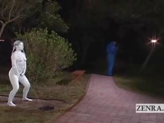 Felirattal japán nyilvános park statue szökőkút prank