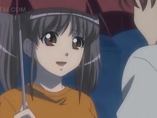 Anime saldas draudzene rāda viņai loceklis nepieredzējošas iemaņas