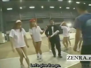 Subtitled bottomless japanska gyaru grupp baton relay