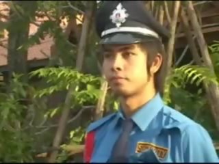 Pleasant сигурност офицер