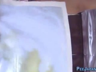 Anal creampie enchantress pees içinde boşalma gargala