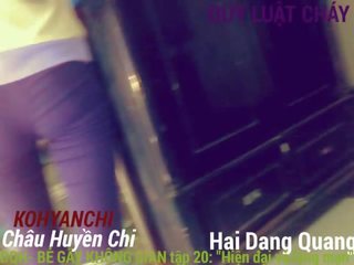 Nastolatka młody płeć żeńska pham vu linh ngoc nieśmiałe sikanie hai dang quang szkoła chau huyen chi wezwanie dziewczyna