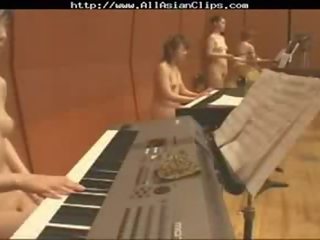Ιαπωνικό orchestra με snahbrandy οιεντάλ σπέρμα λήψεις ασιάτης/ισσα καταπίνοντας ιαπωνικό κινέζικο